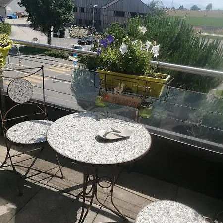 Naitarg Home, Aclens, One Family At A Time * Gollion