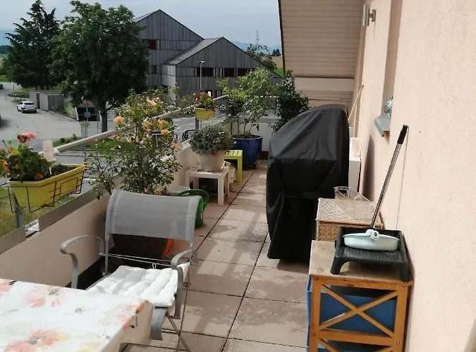 Appartamento Naitarg Home, Aclens, One Family At A Time Gollion