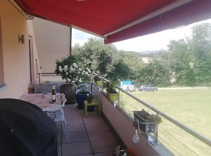 Naitarg Home, Aclens, One Family At A Time Appartement *