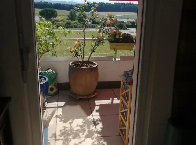 Appartement Naitarg Home, Aclens, One Family At A Time