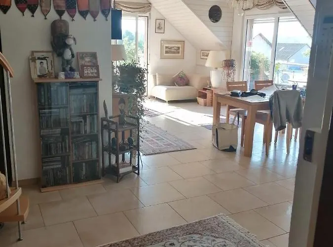 Naitarg Home, Aclens, One Family At A Time * Gollion